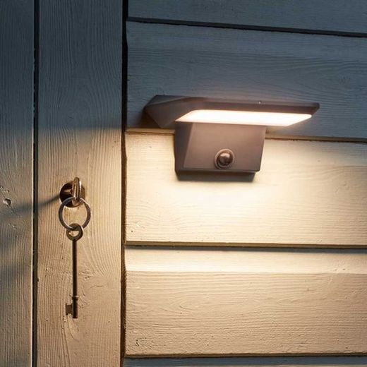 Aplique Luz solar Sentry con sensor