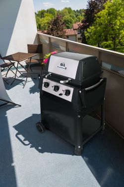 Barbacoa de gas PortaChef cart Broil King®