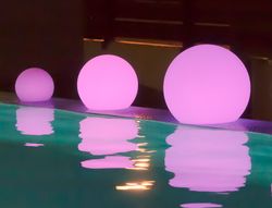 Bola iluminada buly 30 cm Flotante - Solar New Garden