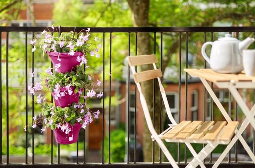 Maceta Corsica vertical set 24cm color cereza Elho®
