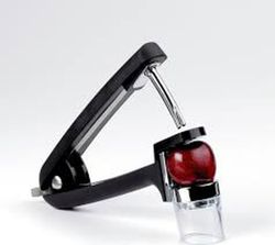 Deshuesador cerezas/aceitunas OXO - negro