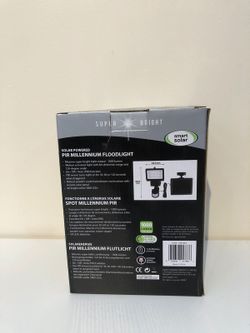 Foco Flood 1000 Lumens Smart Solar