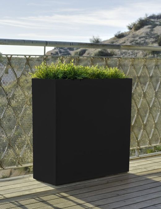 Macetero rectangular Junco 80 x 32 x 80 color negro New Garden