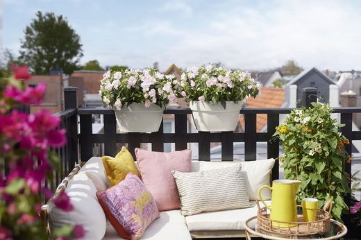 Jardinera campana flower bridge Elho®