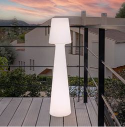 Lámpara Lola 110 Para Exterior Luz Fría