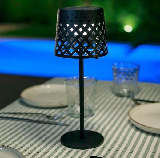 Lampara Solar de Mesa Negra Gretita  New Garden