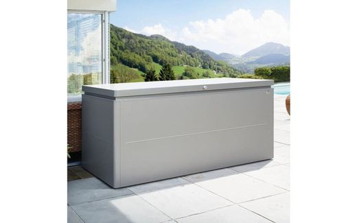 LoungeBox