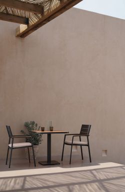 MESA BELMAR 75X75 ANTRACITA YK13