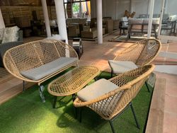 Mesita nairobi wicker