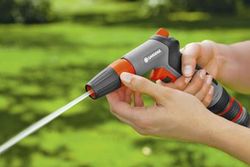 Pistola de limpieza classic + conector Gardena