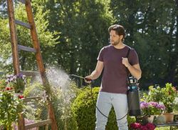 Pulverizador a presión 5 litros comfort Gardena