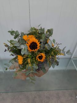 RAMO SILVESTRE DE GIRASOLES