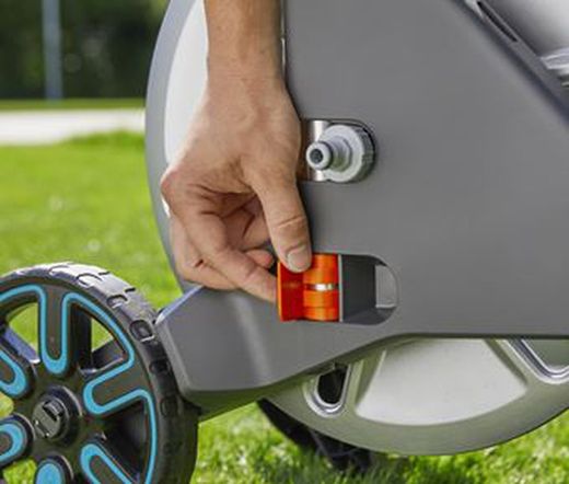 Set carro aquaroll m metal Gardena